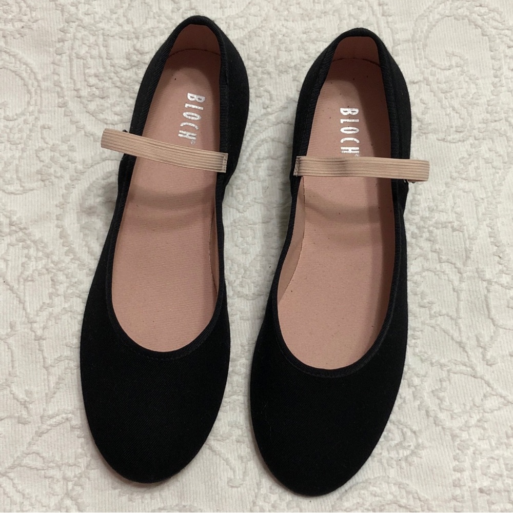 Bloch Accent Canvas Character Women's US 7.5 /Size 8.5M Black Dance Ballet Shoes